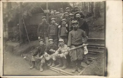 Groupe de soldats — photo militaire — C. photo militaire