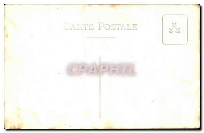 Grupo de jovens mulheres — diante de um prédio com arcos — Carta postal — Verso