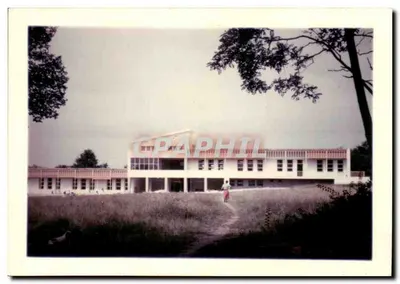 Escola moderna — vista geral — editor desconhecido, número de série não visível