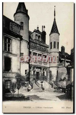 Troyes — O Hotel Vauluisant — ND. Fot.
