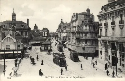 Troyes — Place de la République — ND. Fot. n°294