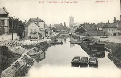 Troyes — Le Port au Bois — Collection R. F. n° 2460