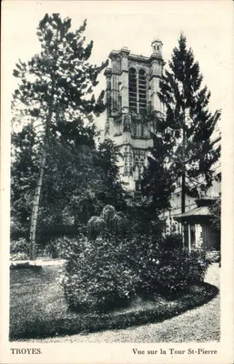 Troyes — Vista da Torre St-Pierre