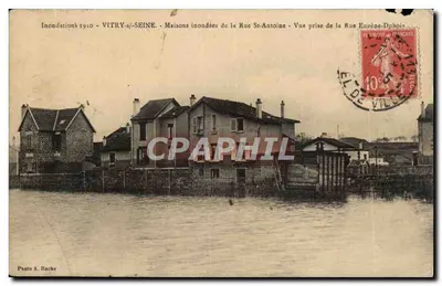 Inundações de 1910 - VITRY-SUR-SEINE - Casas inundadas na Rue St-Antoine - Vista tirada da Rue Eugène-Dubois - Foto A. Roche