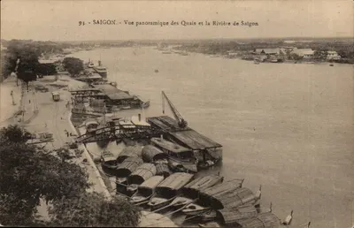 Saigon — Vista panorâmica dos cais e do Rio de Saigon — Edição Albert Béreuil, n°94