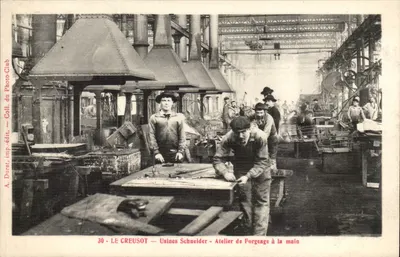 LE CREUSOT — Fábricas Schneider — Oficina de Forja à Mão
