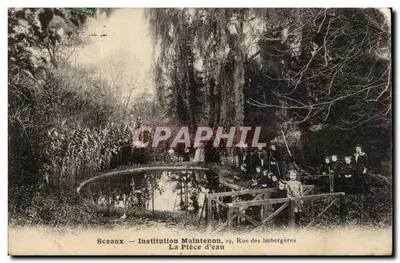 Sceaux — Instituição Maintenon, 39, Rue des Imbergeries — A Peça d'Água