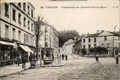 Vanves — Cruzeiro da Avenida Victor-Hugo — E.M. n°954