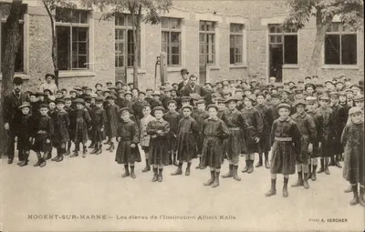 Nogent-sur-Marne — Os alunos da Instituição Albert Kalis — Foto A. Vercher