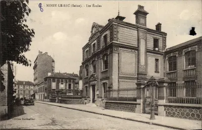 NOISY-LE-SEC (Seine) — Les Écoles — Edição Bertholléler