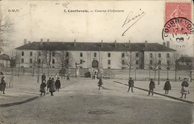 Courbevoie — Casa de Infantaria — editor D.W.D.