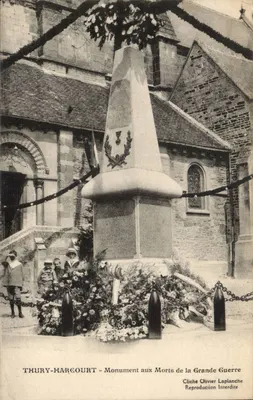 Thury-Harcourt — Monumento aos Mortos da Grande Guerra — Cliché Olivier Laplanche