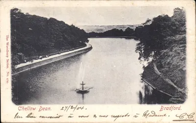 Chellow Dean — vista do lago com fonte — The Woodbury Series, No. 414