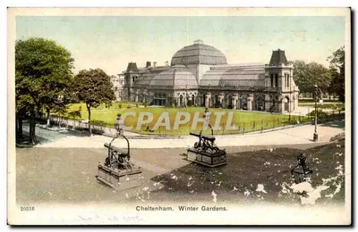 Cheltenham. Winter Gardens. — Vista do jardim de inverno e suas esculturas — editor não visível, n° de série 20316