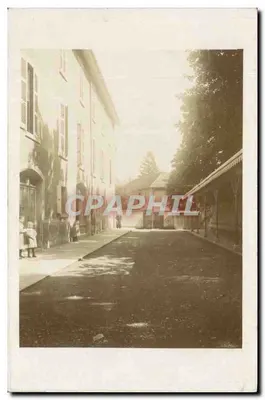 Rua pavimentada cercada por edifícios — Sociedade J. JOUGLA — Paris