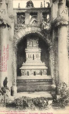 Autevres (Drôme) — Palácio Ideal - Casa Branca — Autor do Palácio, Léonard Cheval