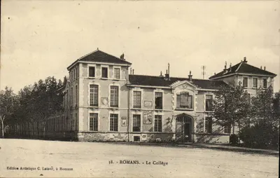 Romans - O Colégio — Edição Artística C. Latour, em Romans, n°38
