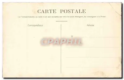 Bayeux — A Lanterna dos Mortos (século XIII) — servia para iluminar o cemitério de São Salvador ao lado da Catedral — Verso