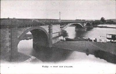 Vichy — Ponte sobre o Allier — editor PATRACK