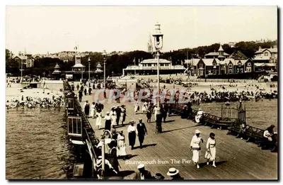 Bournemouth do Pier — vista do cais e da praia — editor não visível