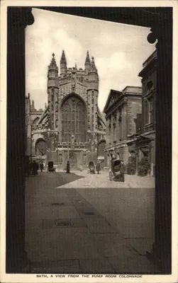 Bath, Uma Vista da Colunata da Sala das Águas — Carta Postal Oficial, publicada na Sala das Águas, Bath