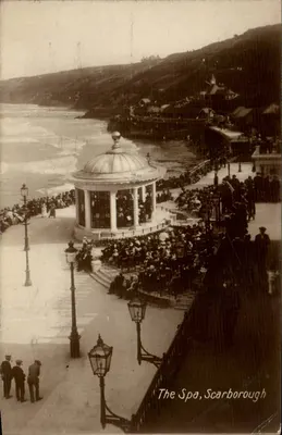 The Spa, Scarborough — vista do promenar e do kiosco — editor REAL PHOTOGRAPH