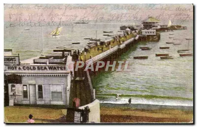 Le Pier Clacton-on-Sea — vista do cais e da banheira de água quente e fria — editor não identificado