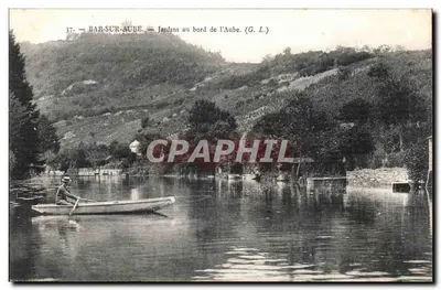 Bar-sur-Aube — Jardins ao longo do rio Aube — (G. L.)