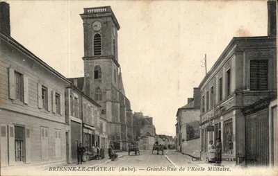 Brienne-le-Château (Aube) — Grande-Rue da Escola Militar — Coll. S. Brunclair, Troyes