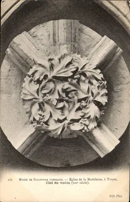 Clef de voûte — Église de la Madeleine, à Troyes — Musée de Sculpture Comparée
