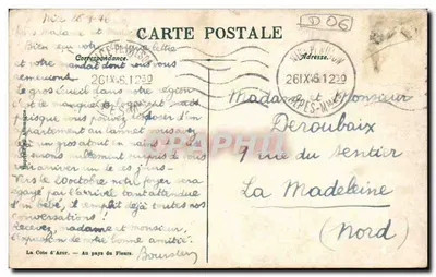 NICE. Promenade des Anglais. — Widok wybrzeża z budynkami i francuskimi flagami — wydawca nieznany, nr 104 — Rewers