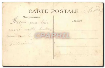 Troyon (Meuse) — vista da praça com igreja e aldeia — editor não identificado — Verso