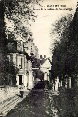 Clermont (Oise) — Entrada da casa de preservação — Carte postale ancienne