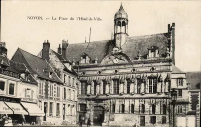 Noyon — A Place da Prefeitura — Visé Paris 366