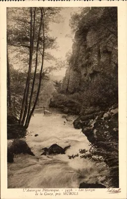 As Gorges da Couze, perto de MUROLS — L'Auvergne Pittoresque — 3456 — Editor Idéal