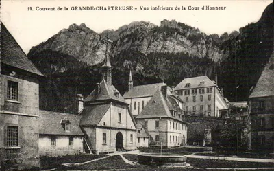 Convento da Grande-Chartreuse — Vista interior da Cour d'Honneur — Editor CLAY, n°19
