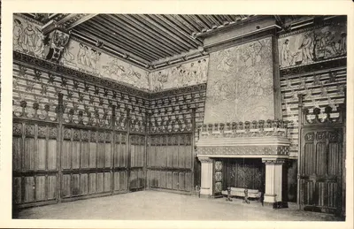 Château de Pierrefonds — Chambre du Seigneur — Édition des Monuments Historiques