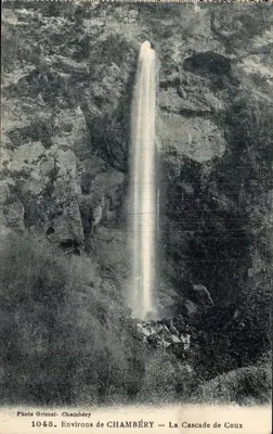 Ambientes de CHAMBÉRY — A Cascata de Coux — Foto Grimal