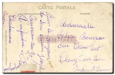Travailleurs en uniforme — groupe photographié devant un bâtiment — Éditeur : AS DE TREILLE — Verso