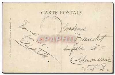 En Bretaña — La pequeña Bretona te saluda — E. Le Dely, Sèvres — Reverso