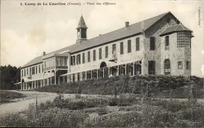 Campo de La Courtine (Creuse) — Mess dos Oficiais — Foto Artística