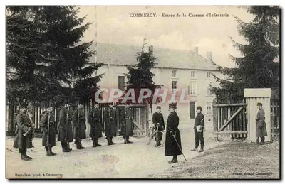 Commercy - Entrada da Casa de Infantaria — Bachelari, fot. em Commercy