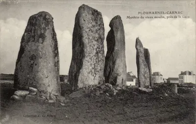 Menhirs do velho moinho, perto da Estação — PLOUHARNEL-CARNAC — Coleção Z. Le Rouzic