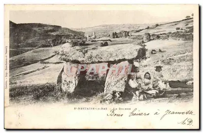 Sint-Nectaire-le-Bas - O Dolmen — Sob barreiras em Jeanmette — Imp. Bouchardou e Vessely