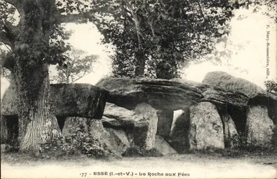 Essé (Il.-et-V.) - A Roche aux Fées — editor H. Mary-Roussellière, n° 177