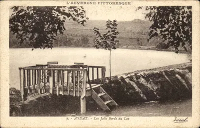 Aydat - Os Bonitos Margens do Lago — L'Auvergne Pittoresque, editor Idéal, n°3