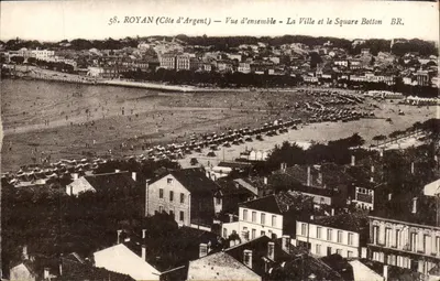 Royan (Côte d'Argent) — Vue d'ensemble — La Ville et le Square Botton — BR.