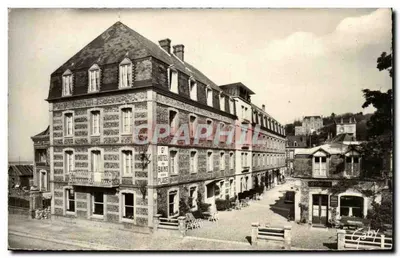 Veules-les-Roses — O Grande Hotel dos Banhos e a Praia — Éditions Gaby