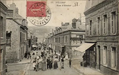 Fécamp — Rue d'Étretat — éditeur inconnu, n° 77
