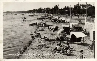 ANDERNOS-les-BAINS — A Praia diante da Praça Terrasse — Tito